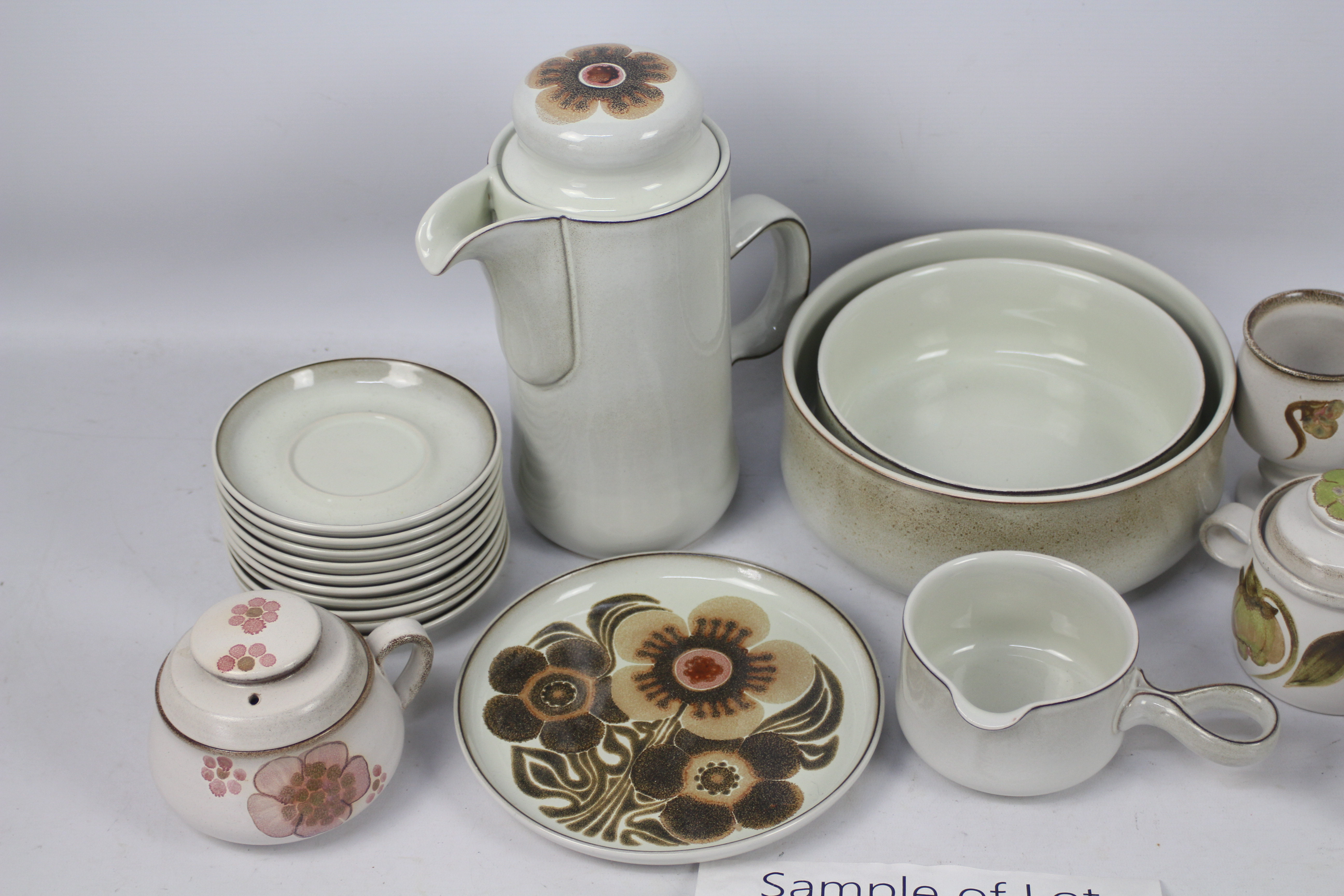 Denby - A collection of dinner and tea wares in the Troubadour pattern and Denbyware Westbury - Image 3 of 6