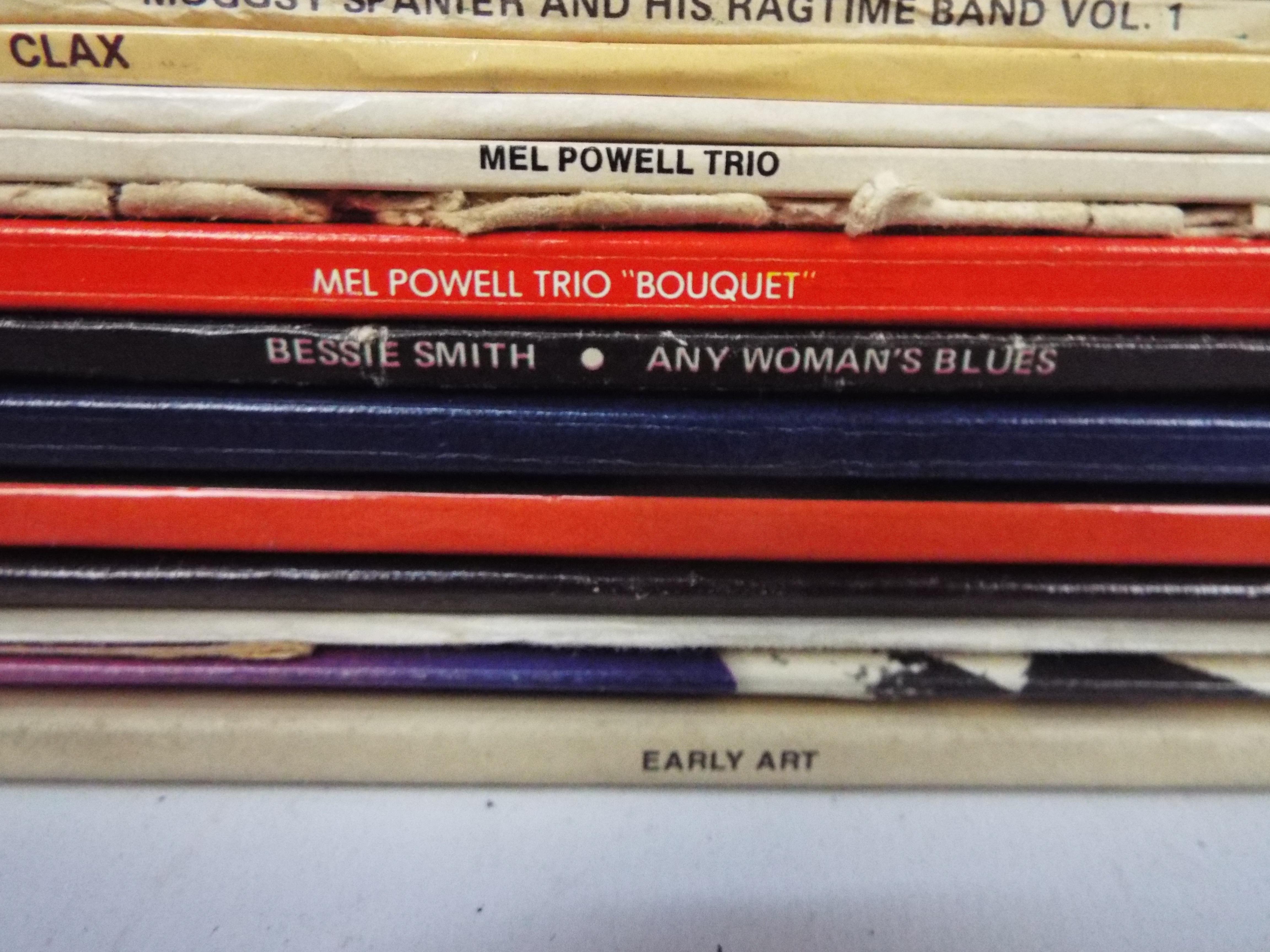 A quantity of 12" vinyl records, predominantly jazz / blues and similar to include Joe Williams, - Image 14 of 14