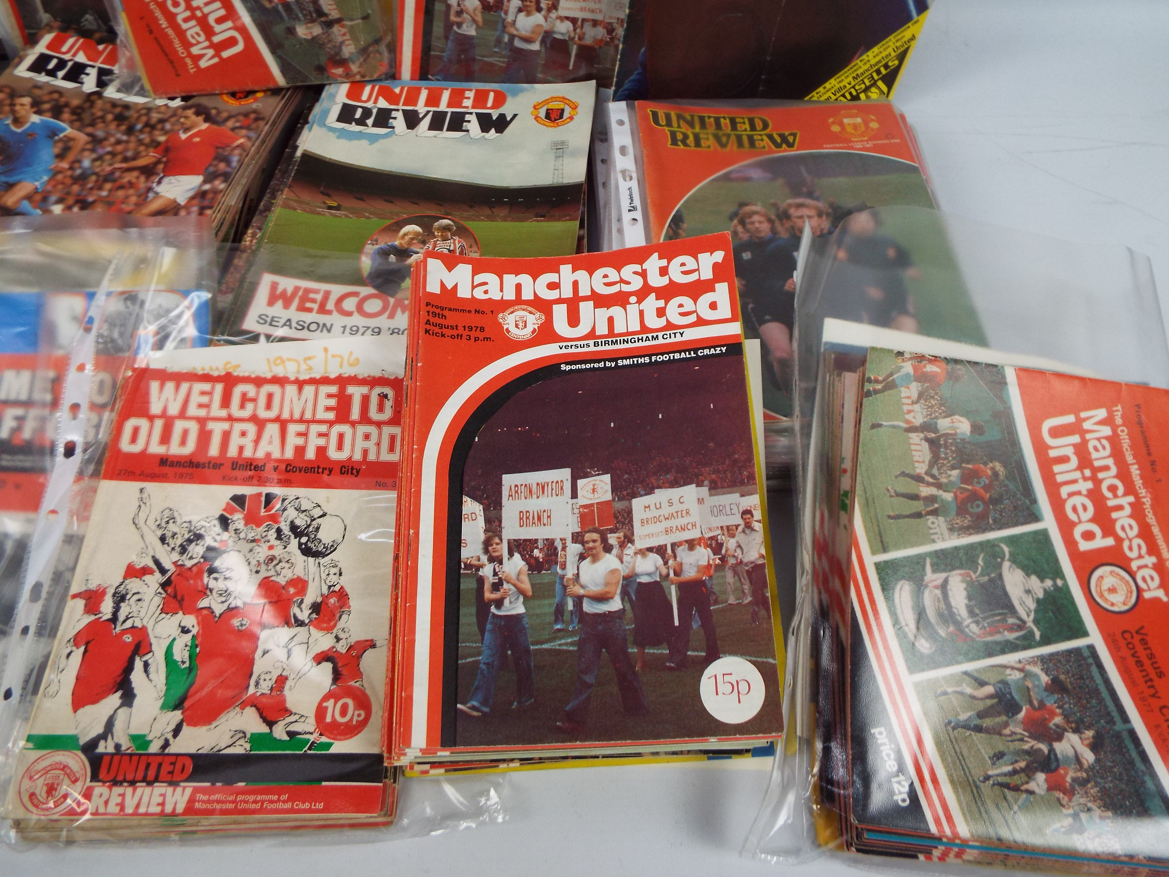 Manchester United - A large quantity of programmes, 1970's and later, one box and two binders. - Image 4 of 4