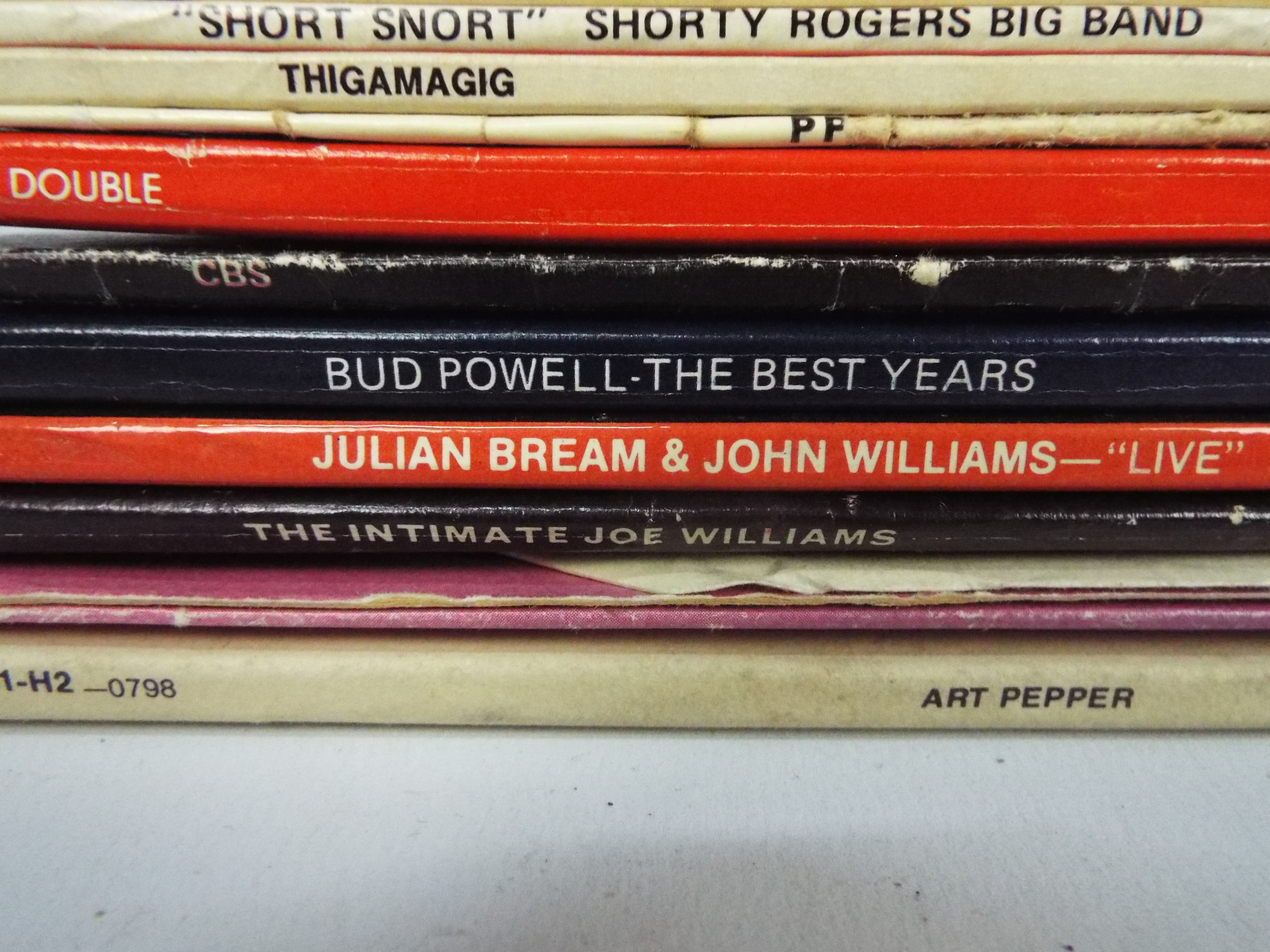 A quantity of 12" vinyl records, predominantly jazz / blues and similar to include Joe Williams, - Image 13 of 14