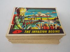 Trade Cards - A&BC / Bubbles Inc, Mars Attacks, 53 cards total (numbers 26 and 36 not present),