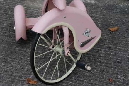 Airflow Collectibles - A vintage 1930s style AFC Sky Princess tricycle in pink. - Image 6 of 6