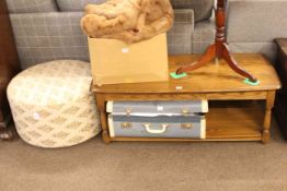 Ercol rectangular two-tier coffee table and nest of three circular stools.