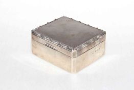 Silver cigarette box with shagreen base, Birmingham 1964.