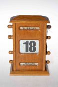 Vintage oak perpetual desk calendar, 21cm.