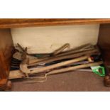 Collection of garden tools, clamps etc.