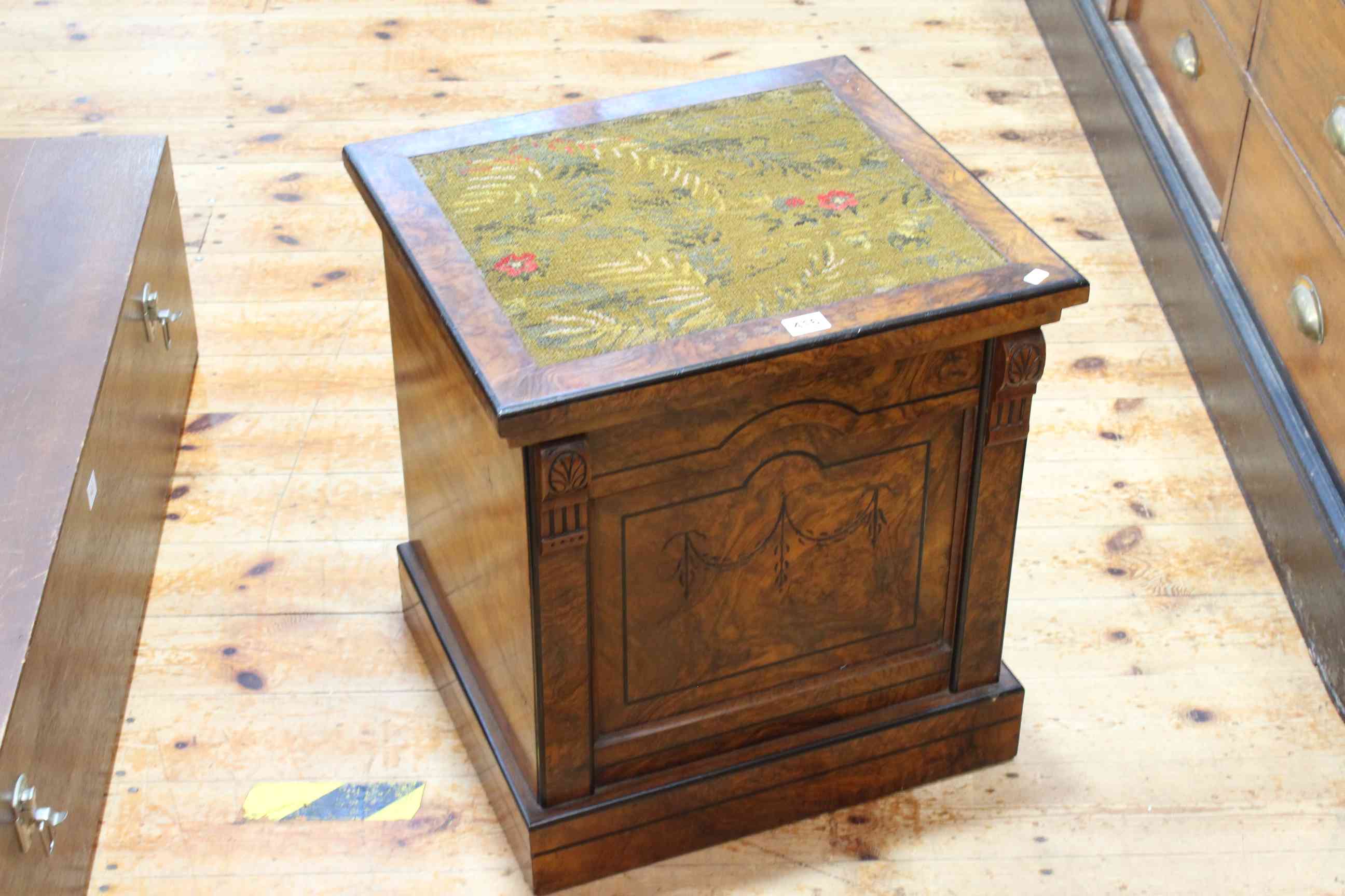 Victorian walnut stool commode, 50.5 x 47 x 44cm.