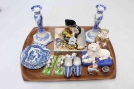 Tray lot with Spode candlesticks, pickle leaf, two tiles, Gouda jug, clogs, ornaments, scent, etc.