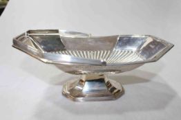 Silver swing handle cake basket with fluted and reeded decoration, Sheffield 1899, inscribed.