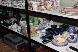 Collection of Maling Lustre, Losol Ware, Portmeirion Jupiter, Wedgwood Rosehip, Aynsley, Ringtons,