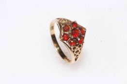 9 carat gold and garnet cluster ring, size P½.