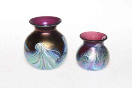 Two Okra vases, 7cm and 11cm.