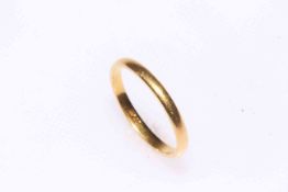 22 carat gold wedding band ring, size P/Q.