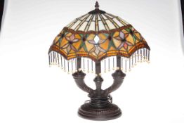 Tiffany style table lamp, 49cm high.