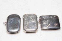 Three silver vesta cases, Birmingham 1898, 1900 and 1912.