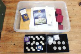 Collection of coinage including coin covers, pre-1947 coins, commemorative 50p/£2/£5,