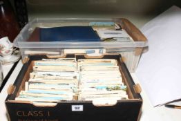 Vintage to modern Worldwide postcards. Approx 4000 cards.