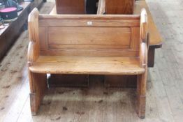 Small Victorian pitch pine church pew, 92cm long.