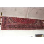 Fine hand knotted Kashan carpet 4.05 by 2.95.