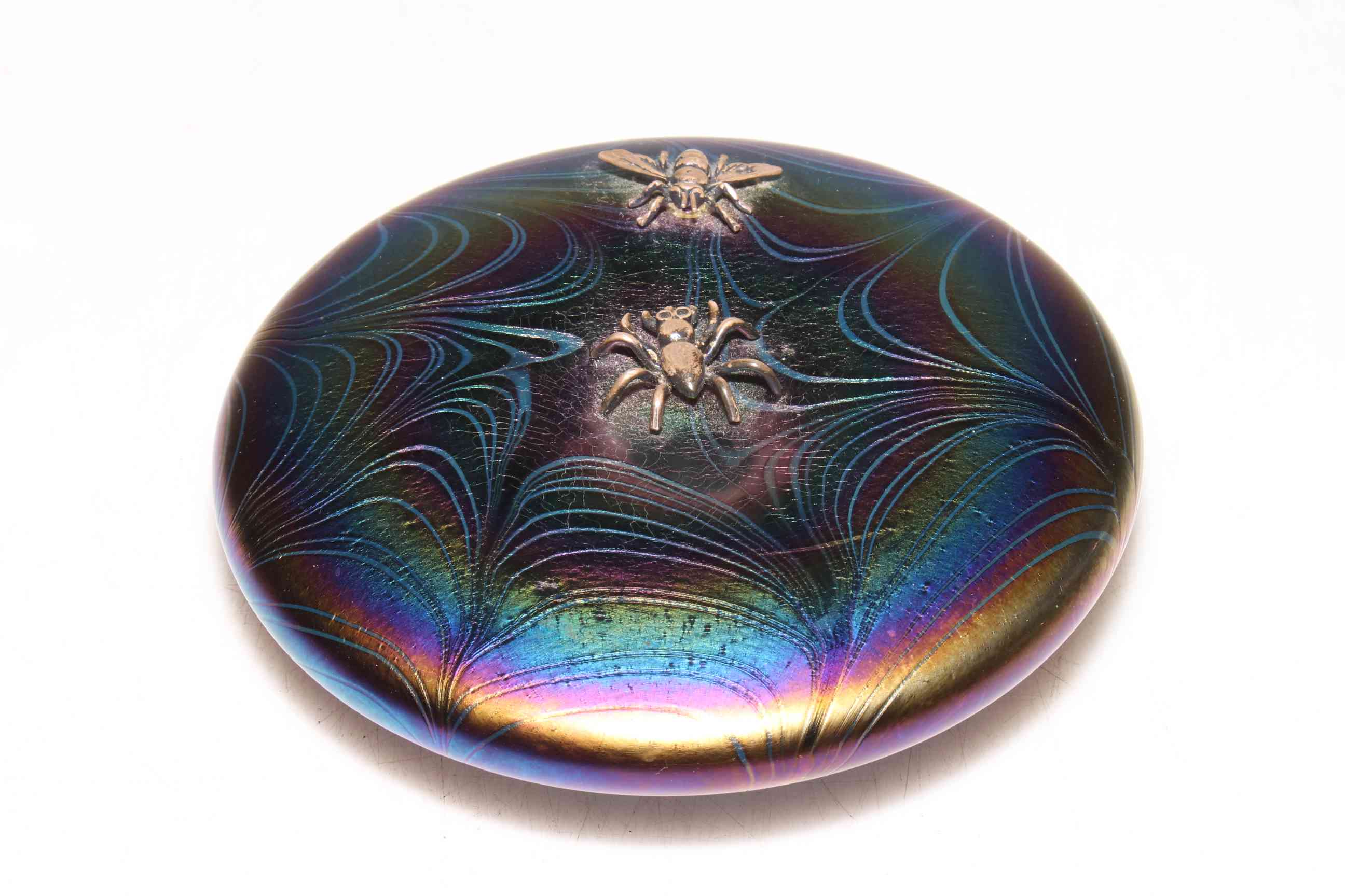 Lazlo Usine-Verre art glass paperweight with bronze spider and fly, 12cm diameter.