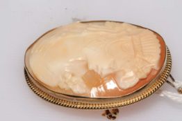9 carat gold mounted cameo brooch.