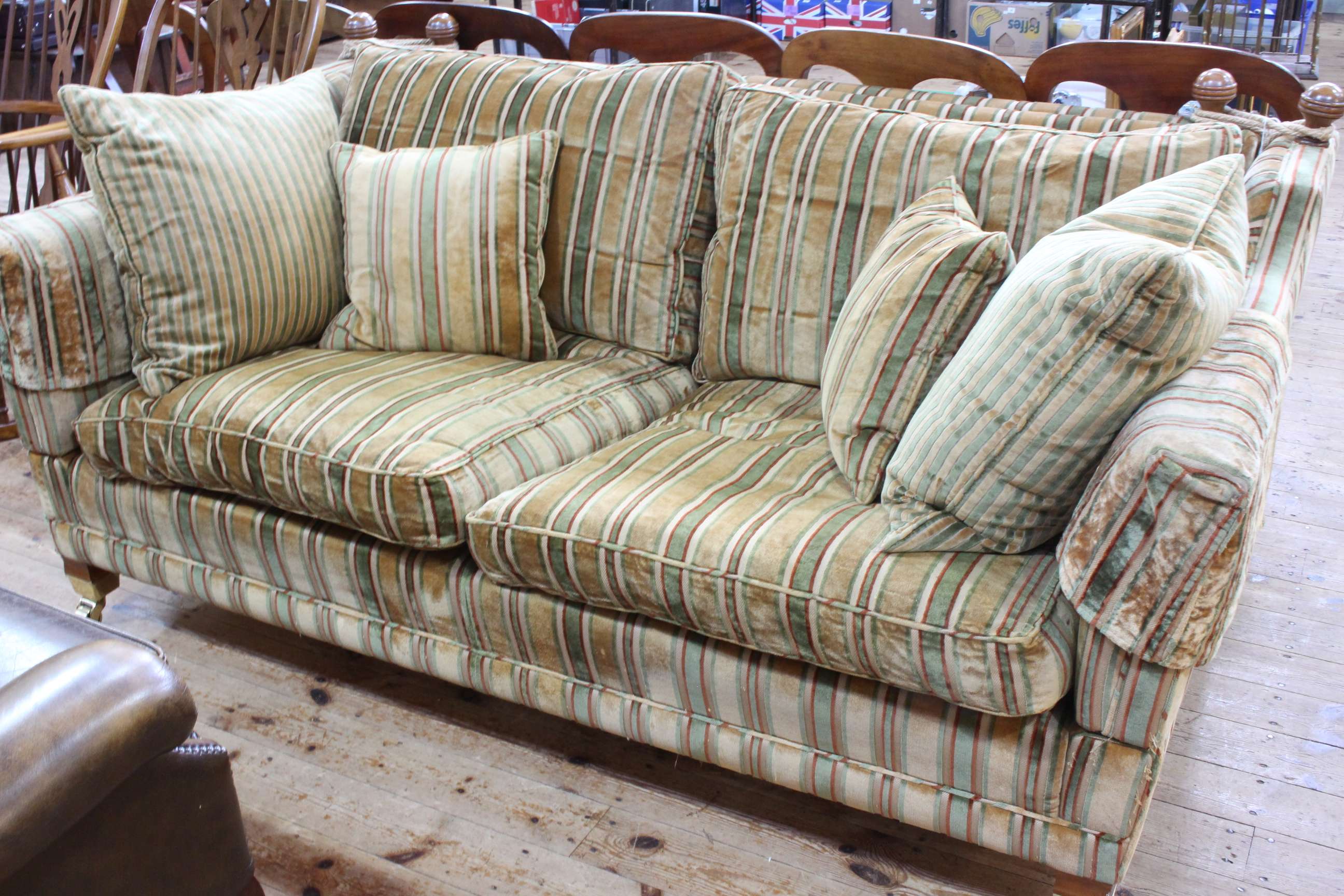 Duresta Trafalgar Knoll style two seater settee in striped velvet.