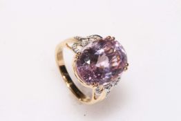 18 carat yellow gold 11.5 carat Mawi Kunzite and Diamond ring with certificate, size O.