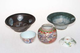 Small Chinese jar and four bowls (5).