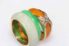 Chinese carved jade 14k gold mounted ring, size O/P,