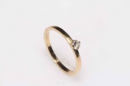 Solitaire diamond 9 carat gold ring, size N.