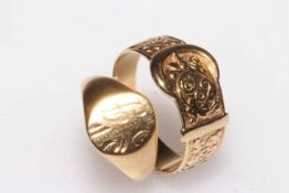 9 carat gold chased buckle ring, and another ring (2).