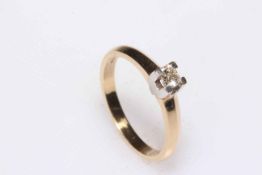 9 carat yellow gold claw set solitaire diamond ring, approximately ¼ carat, size Q.