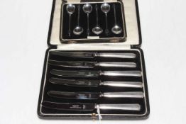 Cased set of six dessert knives, Sheffield 1940, and set of six coffee bean spoons, Birmingham 1937.