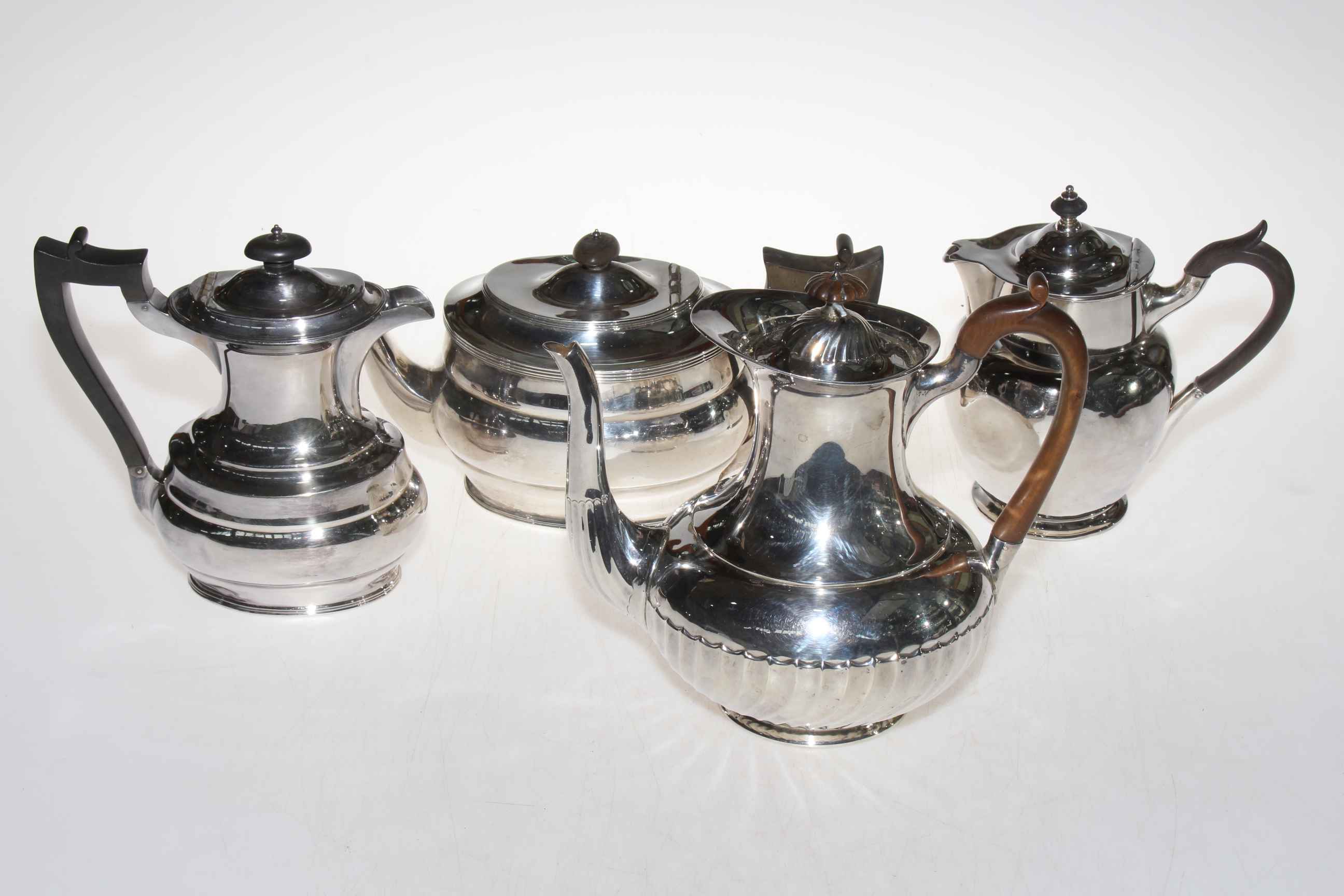 Edwardian silver teapot, London 1901, silver plated teapot, coffee pot and hot water jug (4).