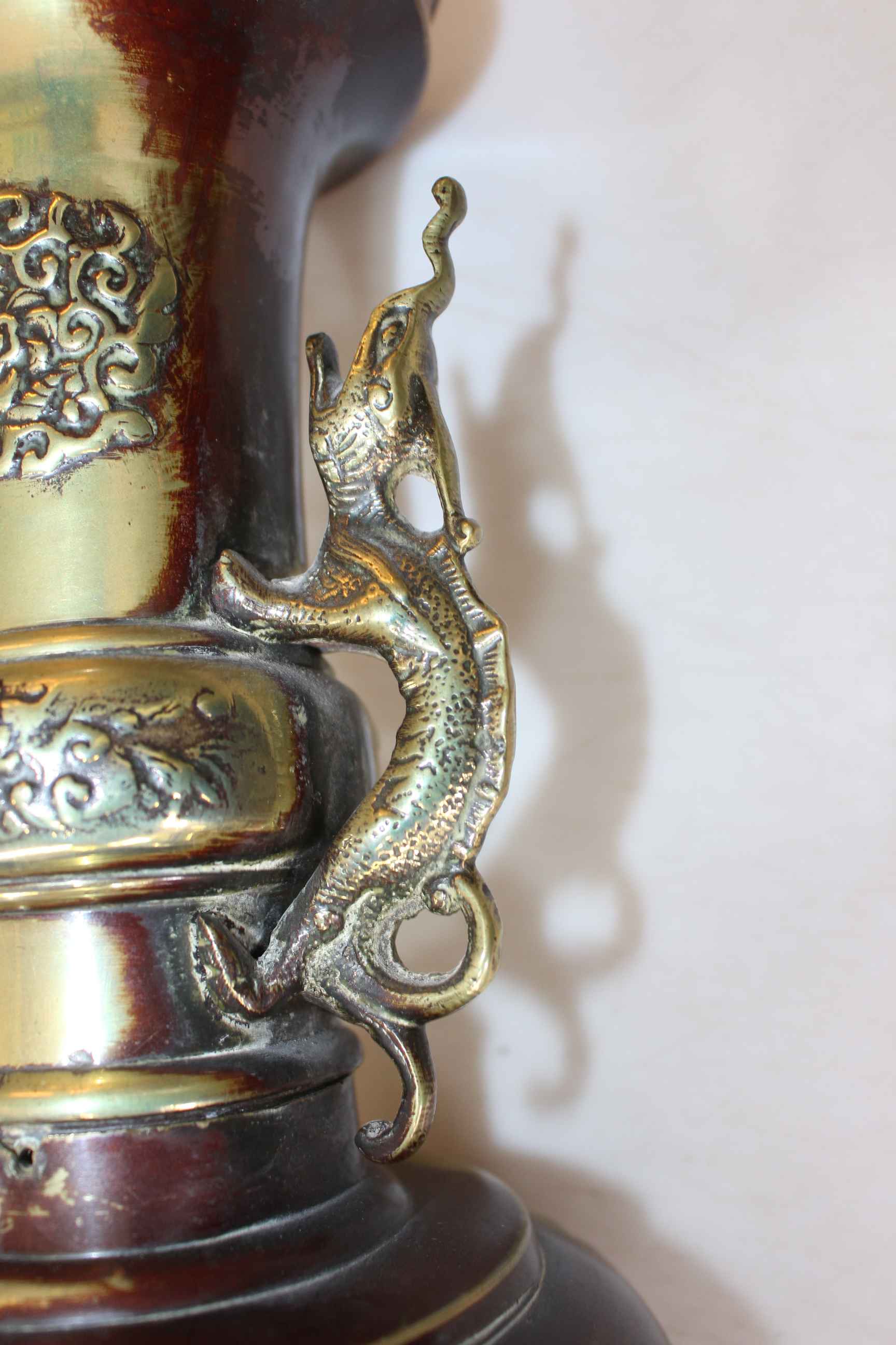 Pair large Oriental metal vases with creature handles and relief decoration, 35cm. - Image 4 of 4