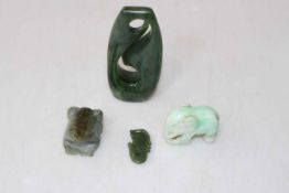 Four Chinese Jade carvings, frog, elephant, seahorse and sculpture, frog 4.5cm across.