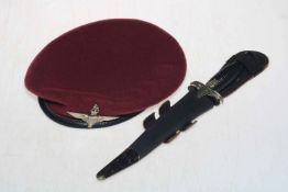Fairburn Sykes presentation dagger, Para's beret, and special forces manual 1965 (3).