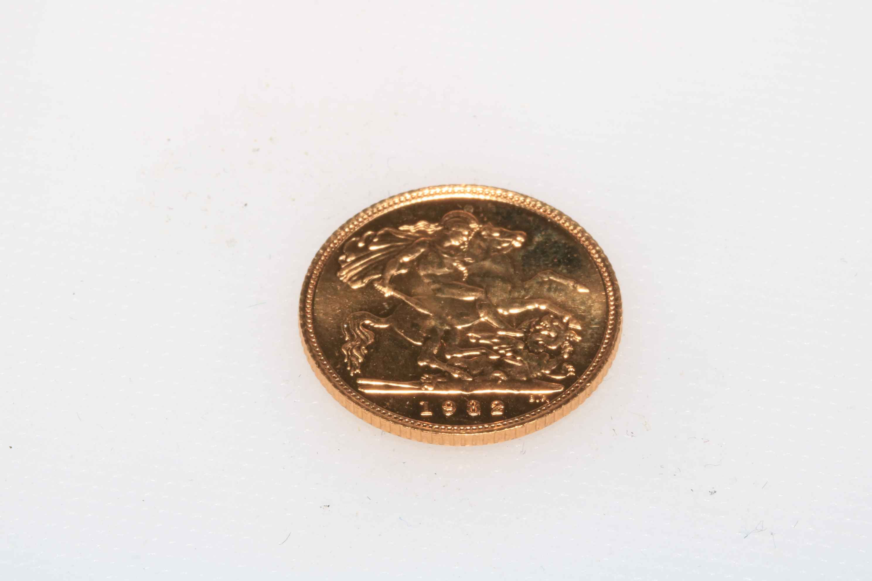 Gold half sovereign, 1982.