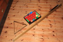 Snooker cue, triangle and super crystalate snooker balls.