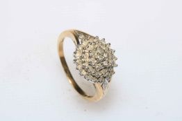 Diamond cluster 9 carat gold ring, size O.