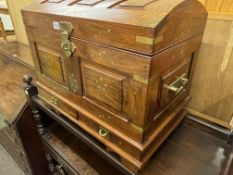 Hardwood and brass inlaid dome top box having fitted tray and two base drawers, 21.