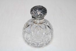 Large Edwardian silver topped crystal scent bottle with stopper, Birmingham 1903, 13cm.