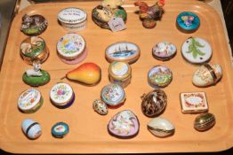 Collection of over 20 porcelain and other pill boxes including Halcyon Days.