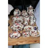 Collection of Masons Mandalay porcelain including teapot, ginger jars, etc, seventeen pieces.