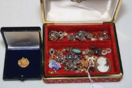 Box of jewellery including gold mounted cameo brooch and small gold medallion.