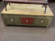 Six drawer shabby chic design storage coffee table.