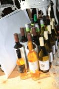 Seventeen bottles of wine including Pinot Grigio white wine, dessert wine, Chateau Vartely 2020,