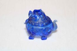 Chinese Peking blue glass foo dog box, 8cm across.