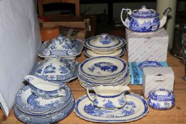 Collection of blue and white porcelain including Yuan Wood & Sons,