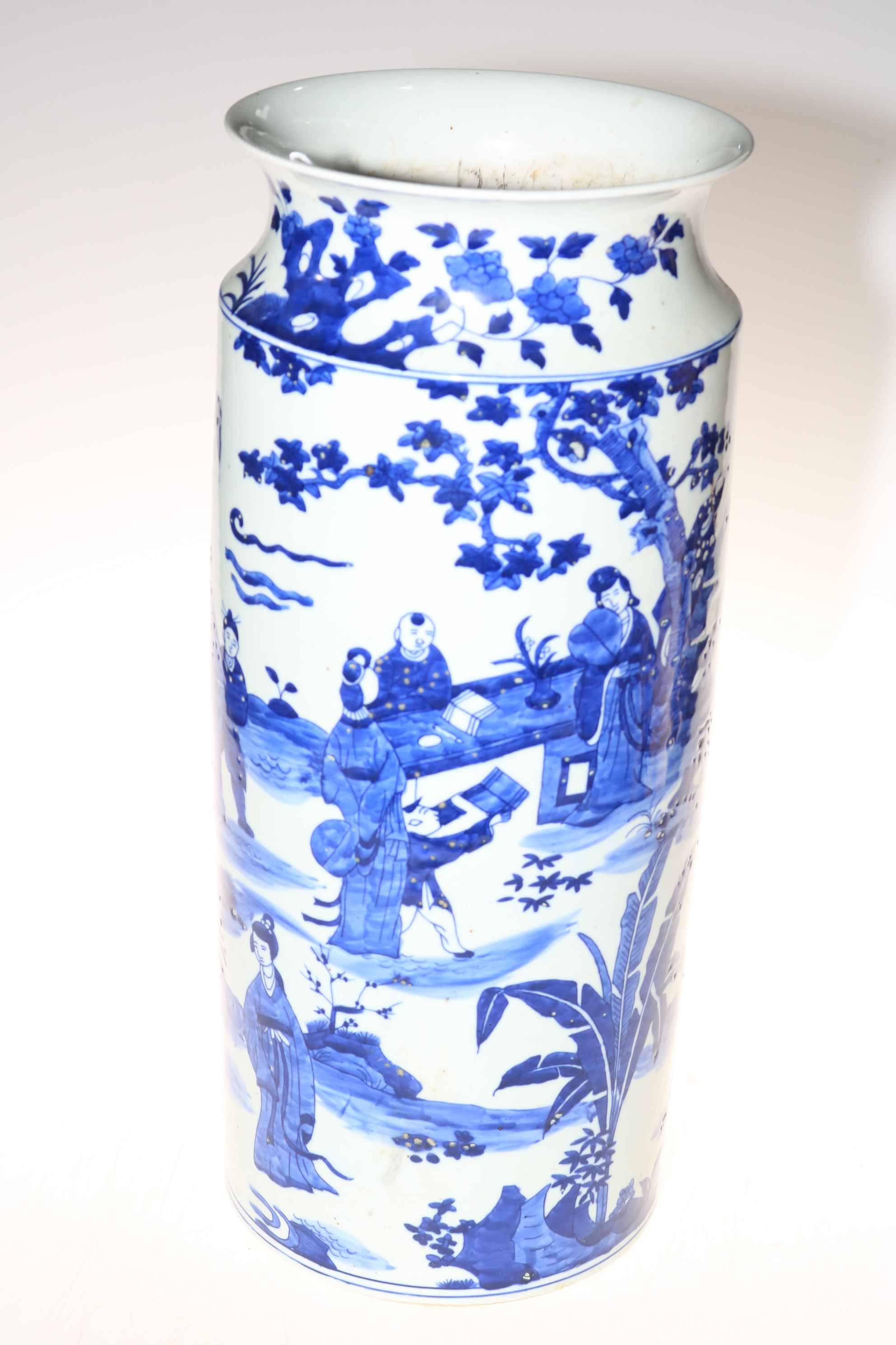 Large Chinese blue and white vase, having continuous figure and landscape decoration, 48cm. - Image 2 of 4